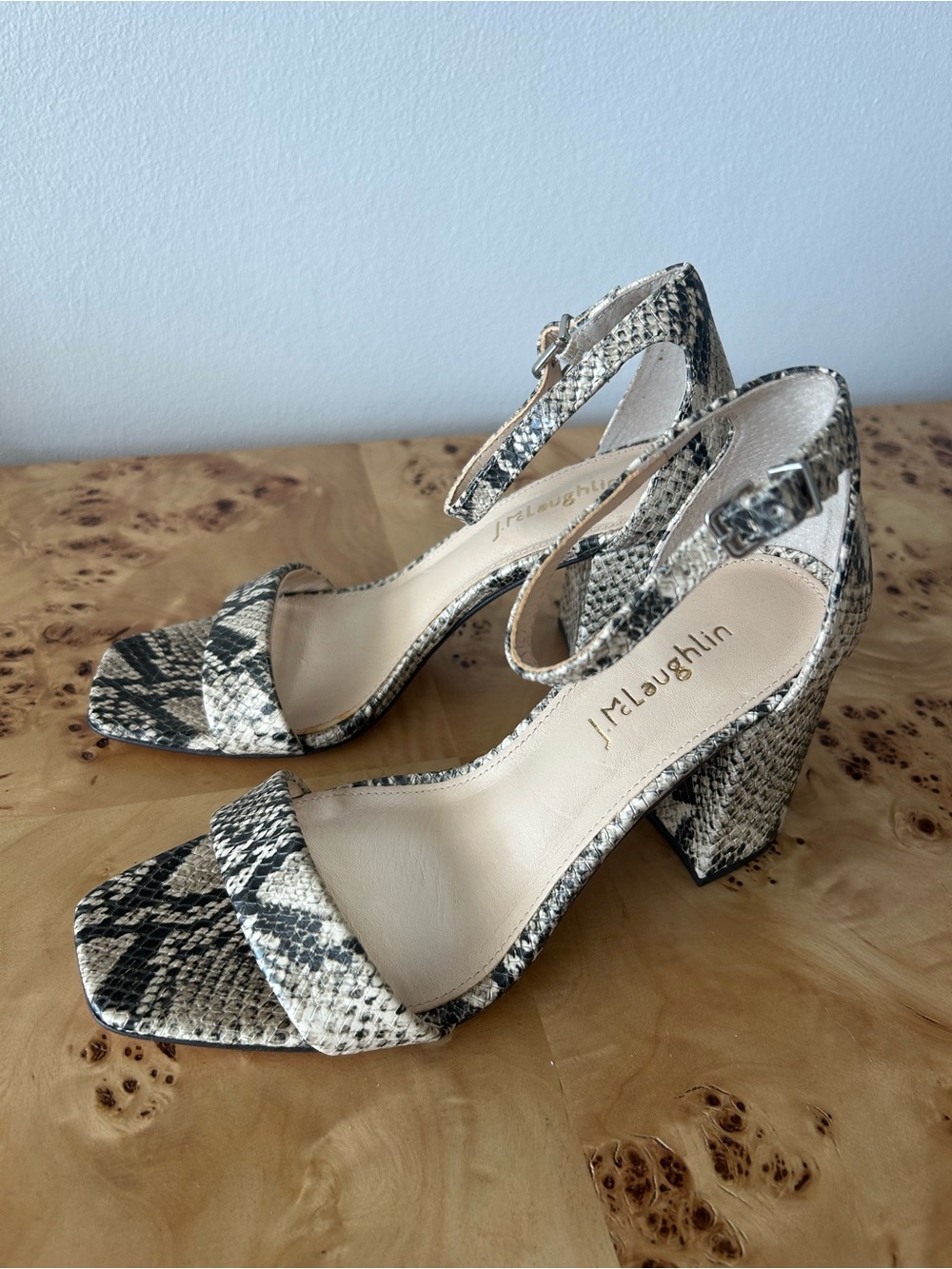 $248 New J. McLaughlin Esme Snakeskin Embossed Leather Block Heel Sandals 6.5